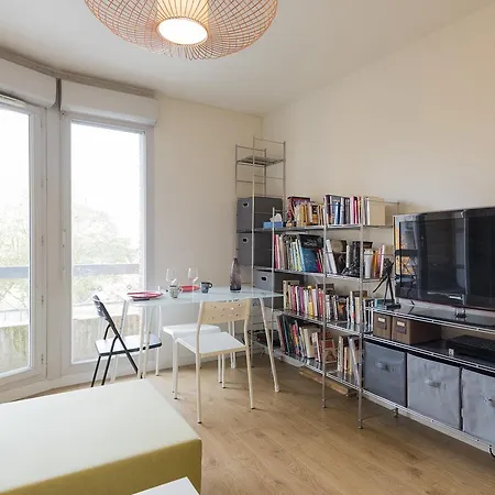 Le Patte D'oie Appartement *